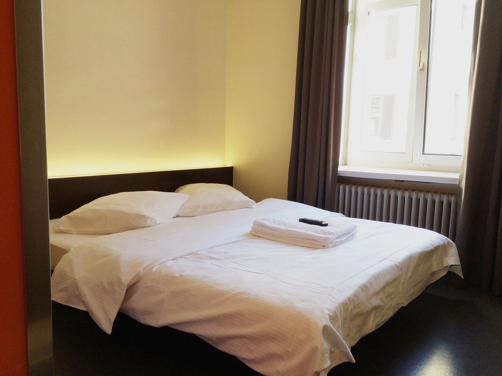 Easyhotel Centre होटल 2*